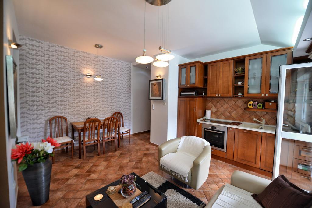 Bmb Apartments Kotor Extérieur photo
